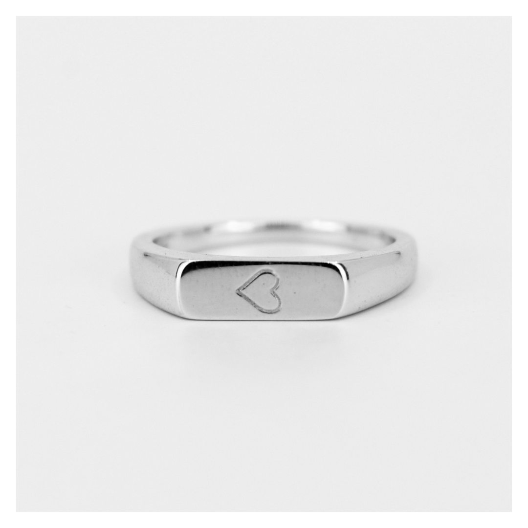 Two Hearts Top Ring