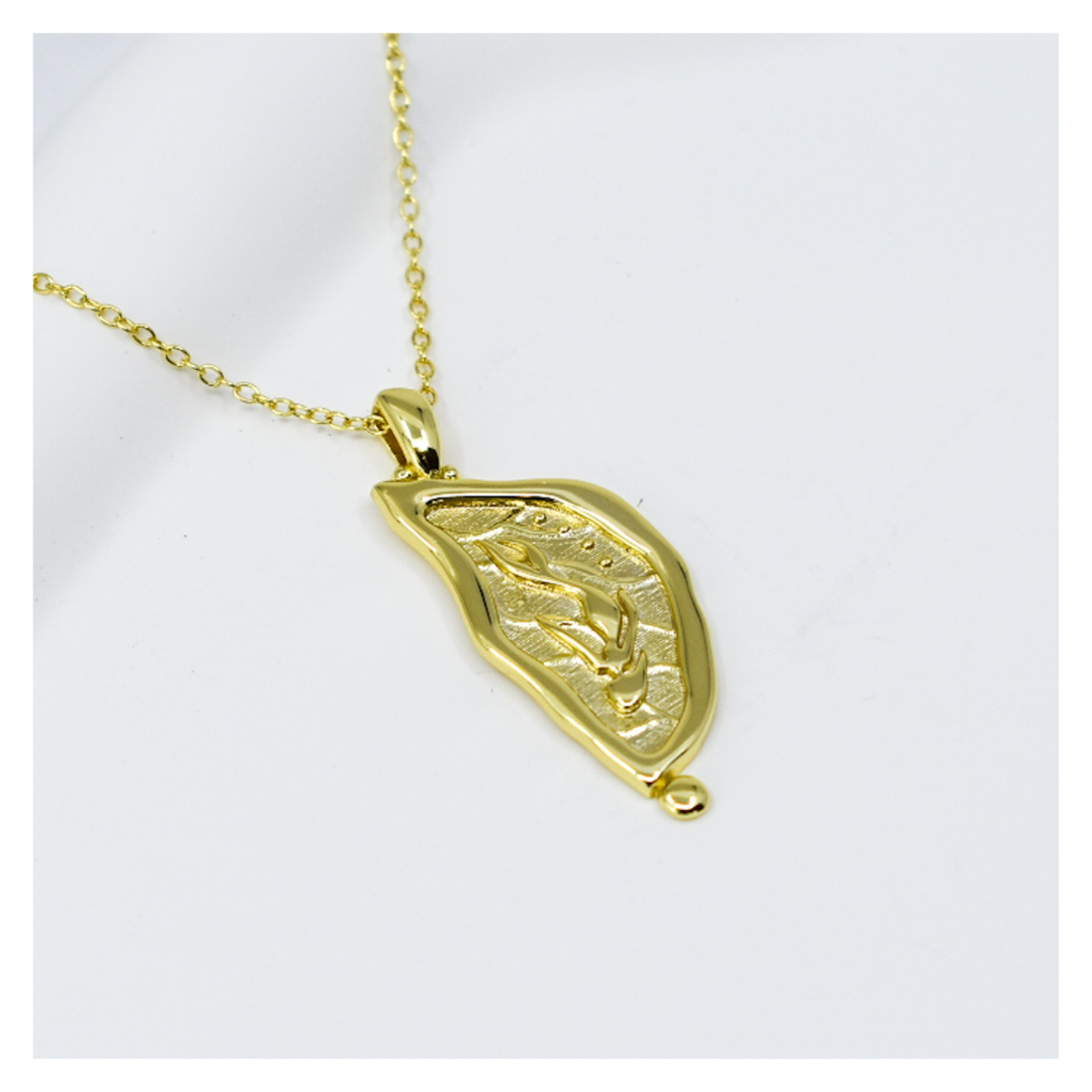 Maternal Necklaces
