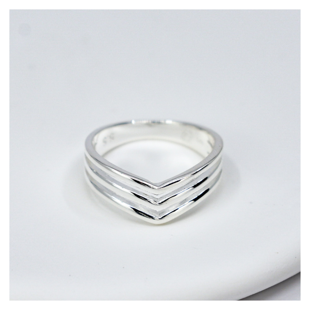 Asteria Ring